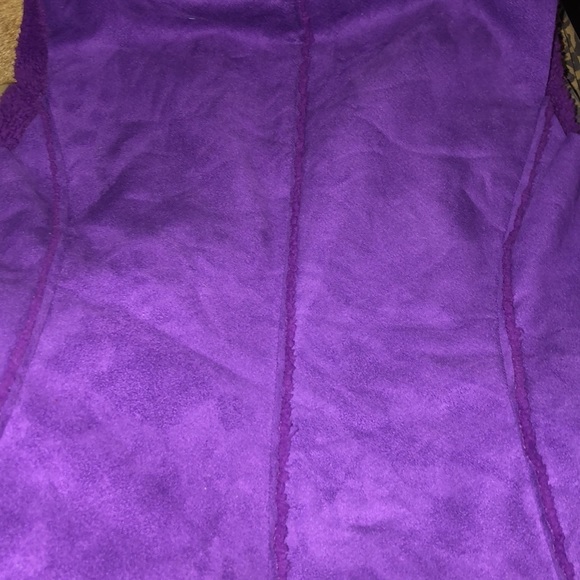 Chico’s size 12 purple faux suede /shearling vest, super cute with  denim - Picture 13 of 16